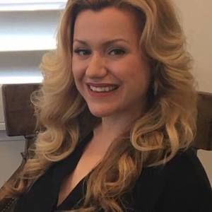 Meet your Posher, Andrea